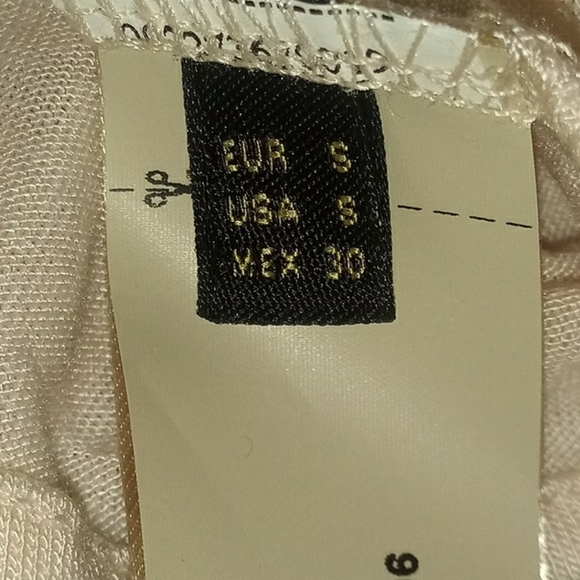 New Blush Dress Size Small - Picture 13 of 13